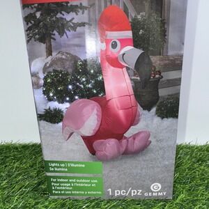 GEMMY Festive Flamingo Christmas Airblown Inflatable 3.5' Tall Outdoor